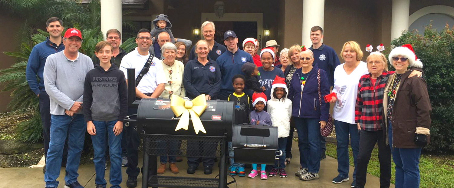 Wedgefield residents celebrating Christmas at the Firestation